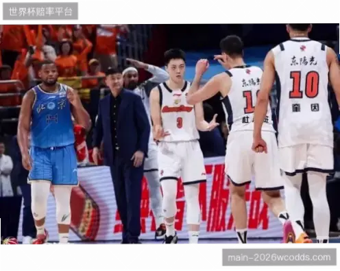 任骏飞外线拉扯防守,为何能持续吸引包夹?